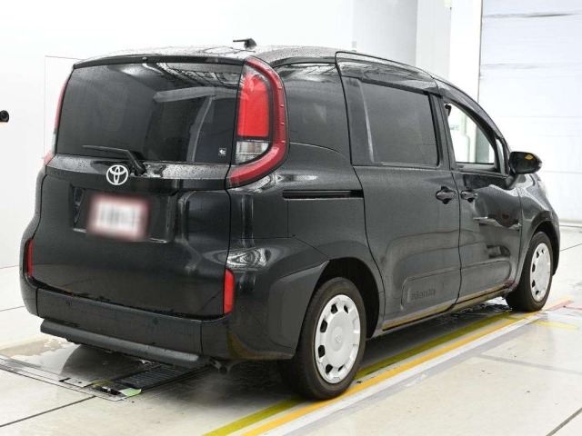 Toyota SIENTA 2022 7945140-1