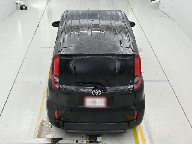 Toyota SIENTA 2022 7945140-8