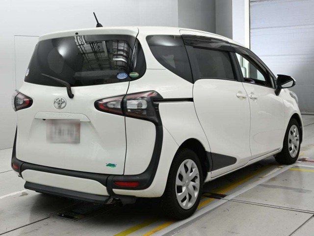 Toyota SIENTA 2016 7945141-1
