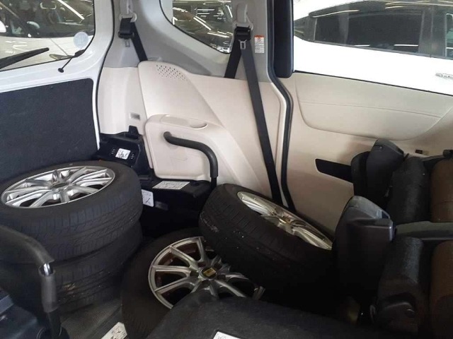 Toyota SIENTA 2016 7945141-11
