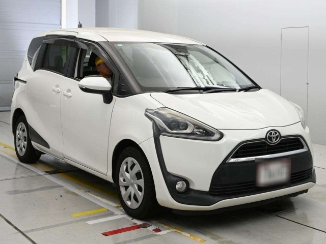 Toyota SIENTA 2016 7945141-5