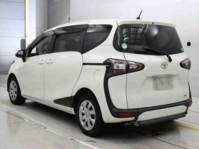 Toyota SIENTA 2016 7945141-6