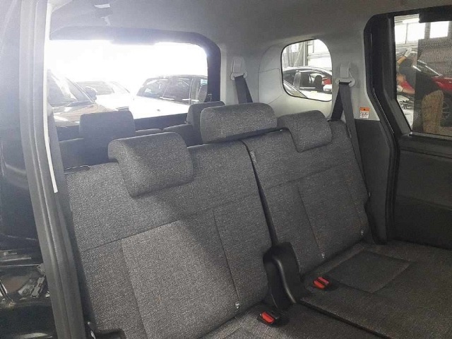 Toyota SIENTA 2025 7945143-11