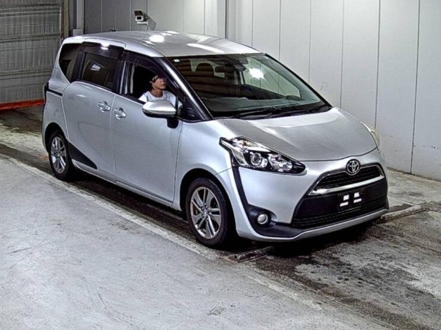Toyota SIENTA 2015 7945145-0