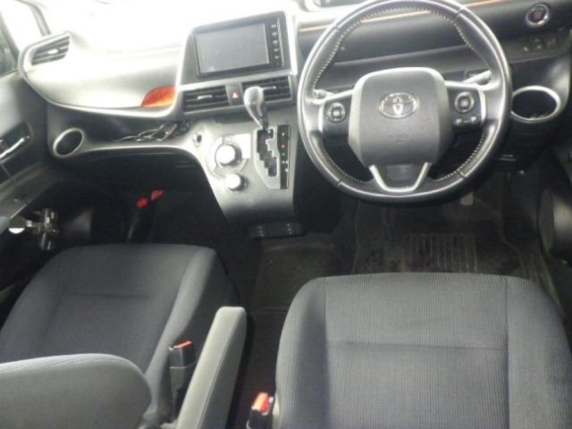 Toyota SIENTA 2015 7945145-3