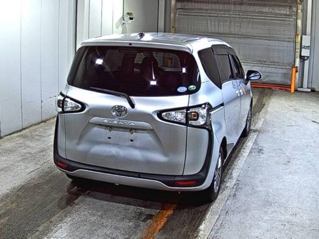 Toyota SIENTA 2015 7945145-5
