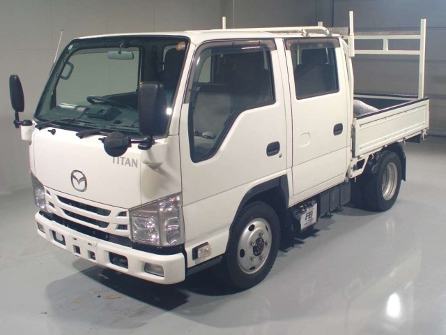 Mazda TITAN 2020 7941371-0