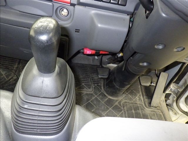 Mazda TITAN 2019 7941372-7