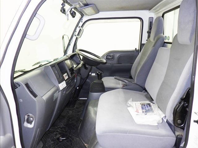 Mazda TITAN 2019 7941372-8