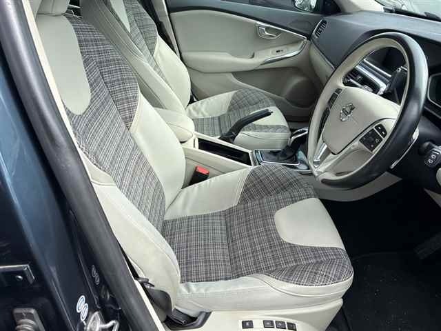 Volvo V40 2016 7936654-7
