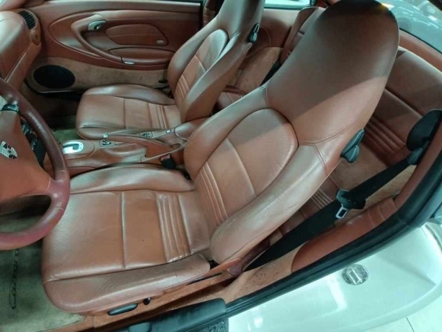Porsche 911 2001 7965250-10
