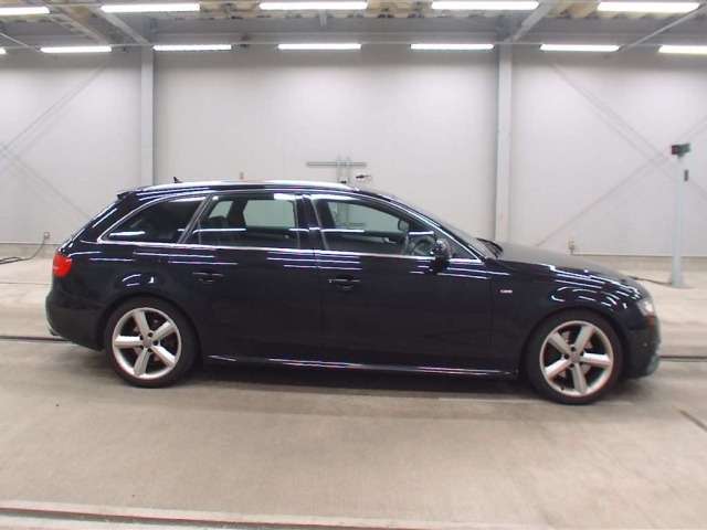 Audi A4 2011 7949935-3