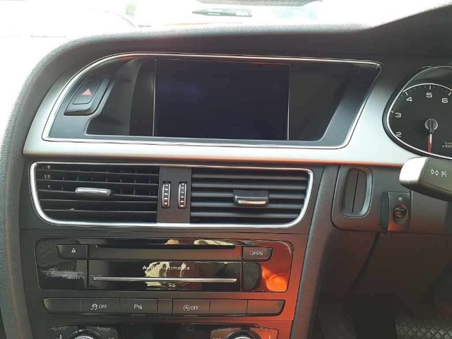 Audi A4 2013 7949936-12