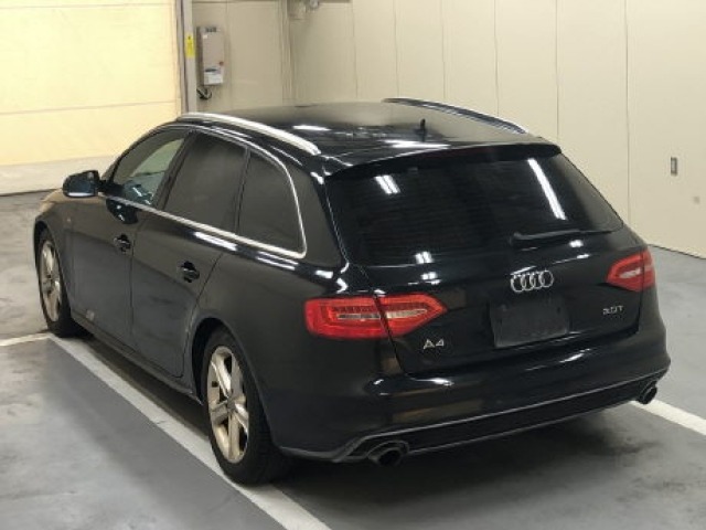 Audi A4 2013 7950077-1