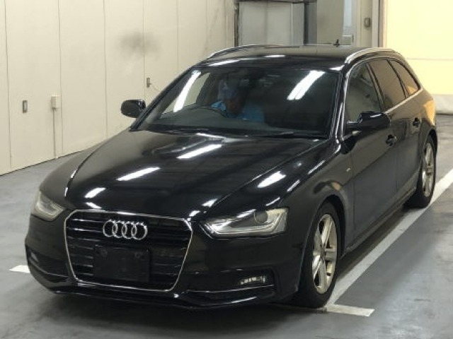 Audi A4 2013 7950077-2