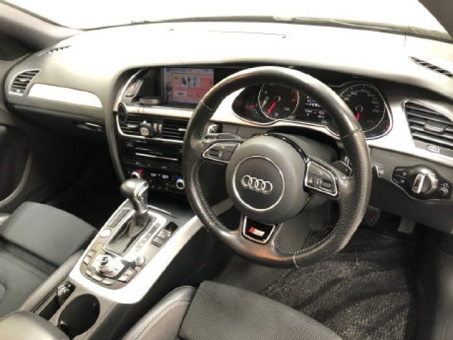 Audi A4 2013 7950077-5