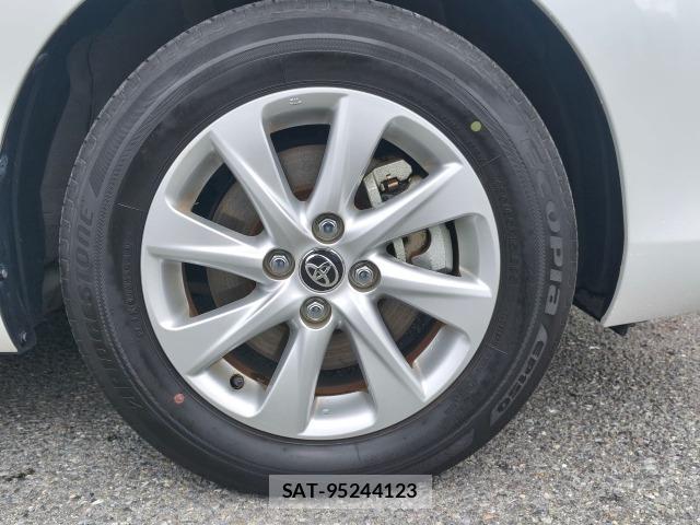 Toyota AQUA 2021 7956477-21