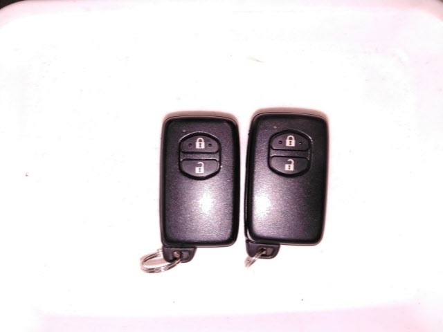 Toyota AQUA 2012 7956570-10