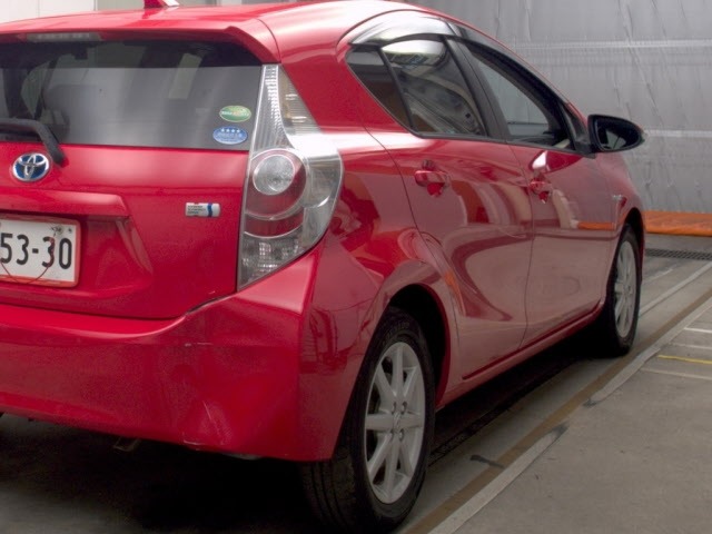 Toyota AQUA 2012 7956570-5