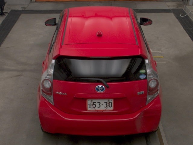 Toyota AQUA 2012 7956570-7