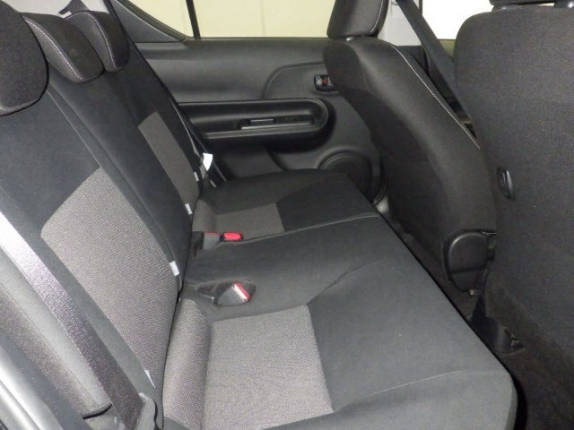Toyota AQUA 2021 7956578-8