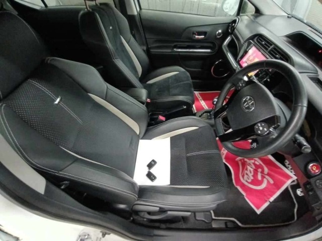 Toyota AQUA 2014 7956649-10