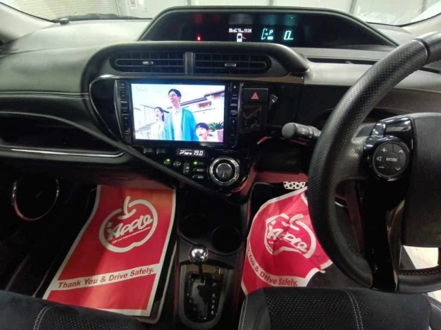 Toyota AQUA 2014 7956649-11