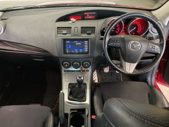 Mazda AXELA 2010 7951911-3