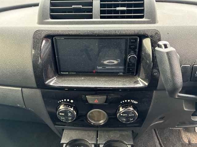 Toyota BB 2015 7945351-6