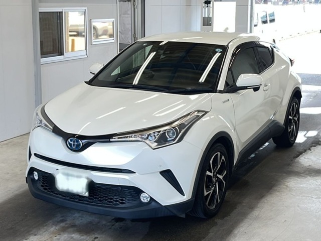 Toyota C-HR 2017 7957115-0