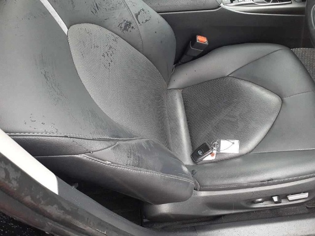Toyota CAMRY 2021 7957284-9