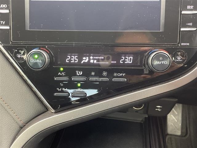 Toyota CAMRY 2017 7957536-12