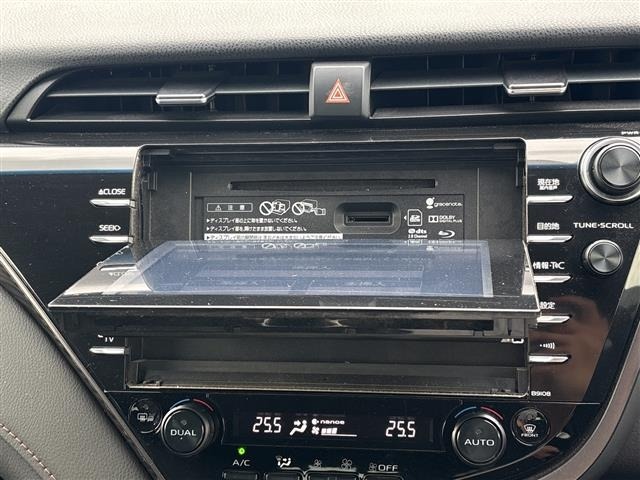 Toyota CAMRY 2018 7957550-17