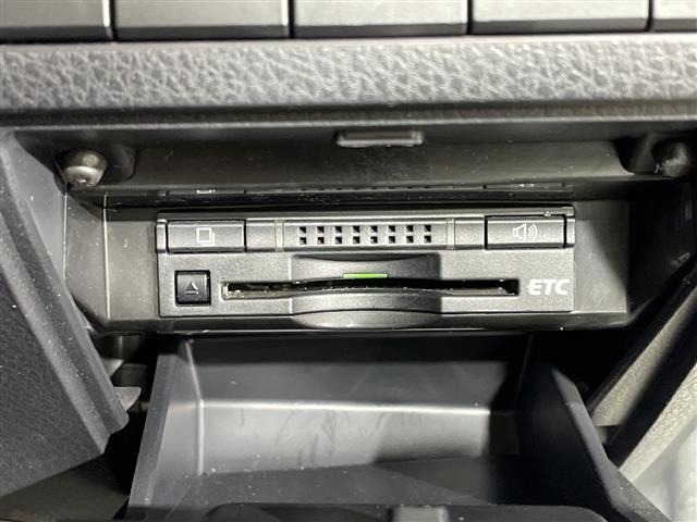 Toyota CAMRY 2018 7957562-22