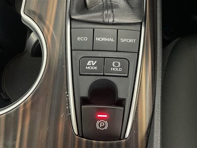 Toyota CAMRY 2018 7957562-9