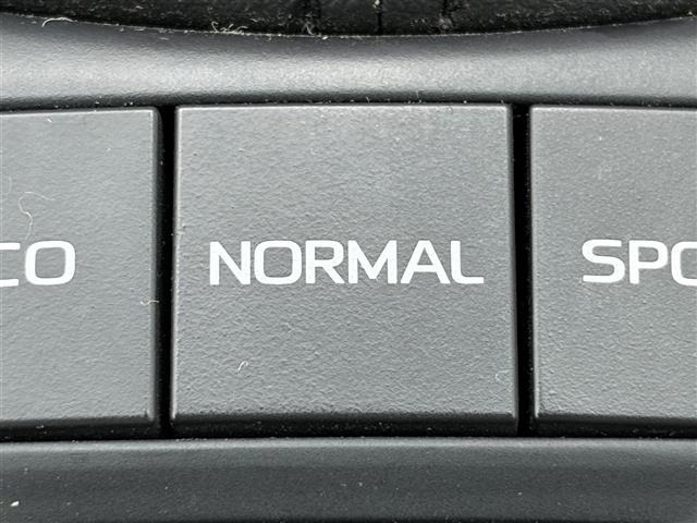 Toyota CAMRY 2021 7957567-12