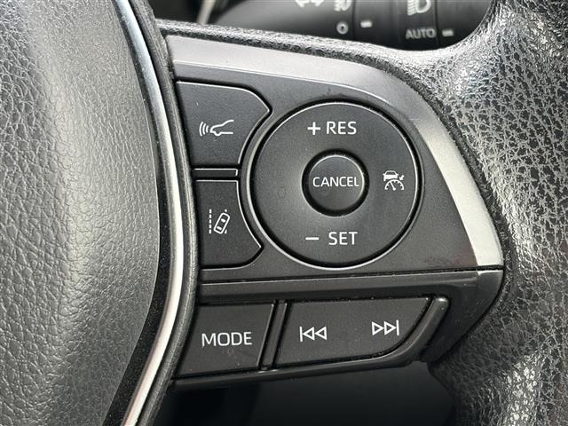Toyota CAMRY 2021 7957567-19