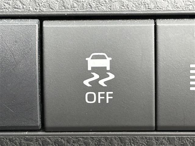 Toyota CAMRY 2021 7957567-4