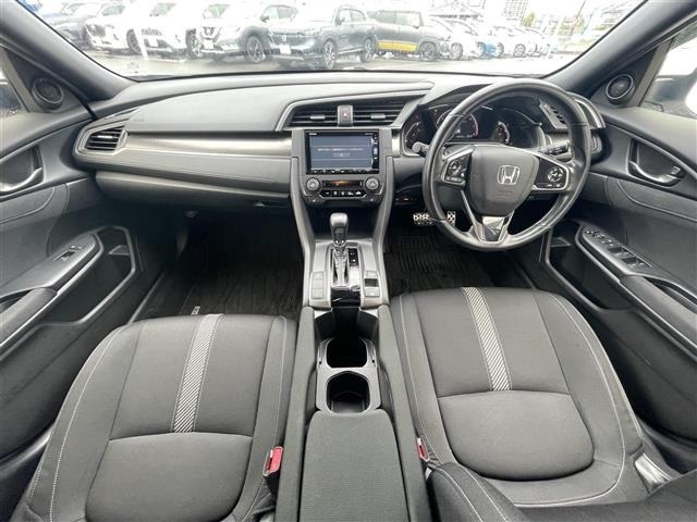 Honda CIVIC 2019 7949713-15