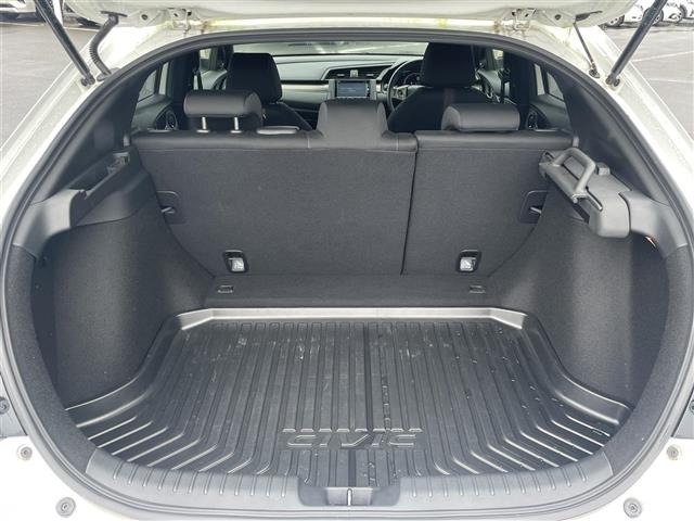 Honda CIVIC 2019 7949713-4