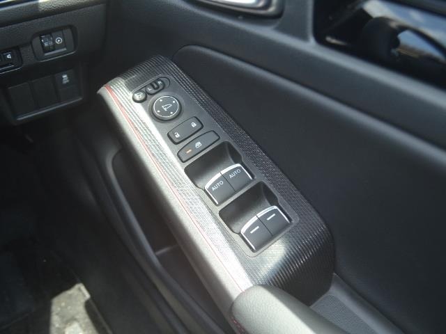 Honda CIVIC 2025 7949724-6