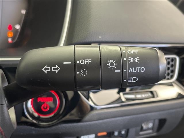 Honda CIVIC 2023 7949743-9