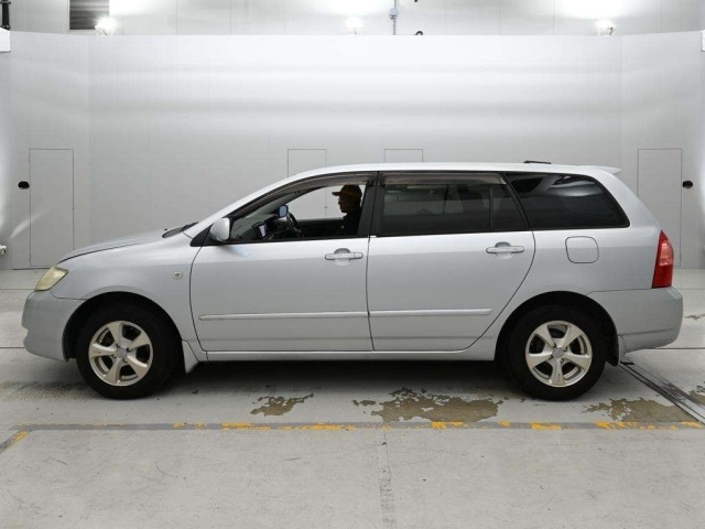 Toyota COROLLA FIELDER 2005 7958868-4
