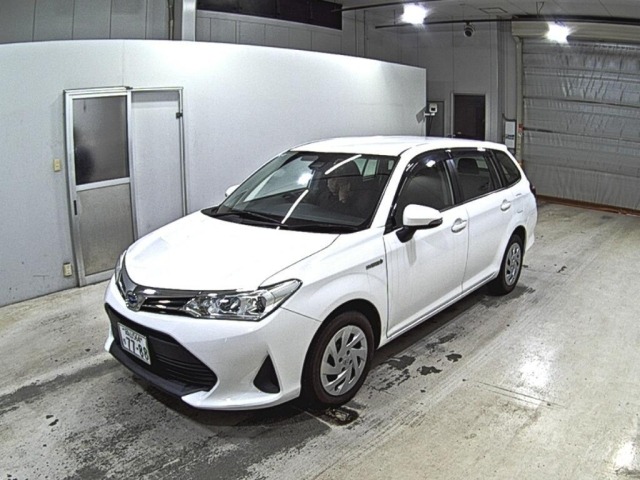 Toyota COROLLA FIELDER 2018 7958945-4