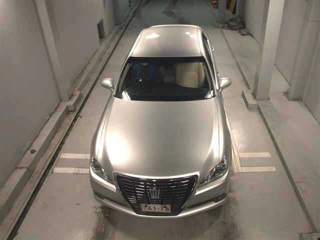 Toyota CROWN 2013 7957821-6