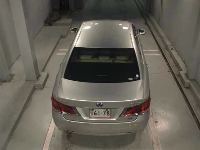 Toyota CROWN 2013 7957821-7