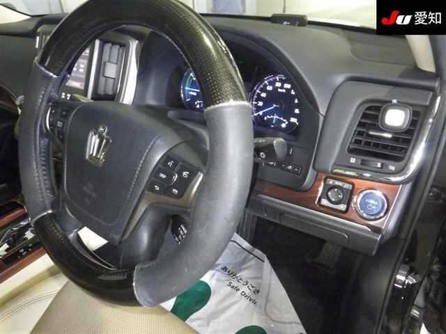 Toyota CROWN 2013 7957959-5