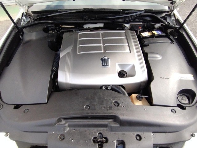Toyota CROWN 2011 7958040-9
