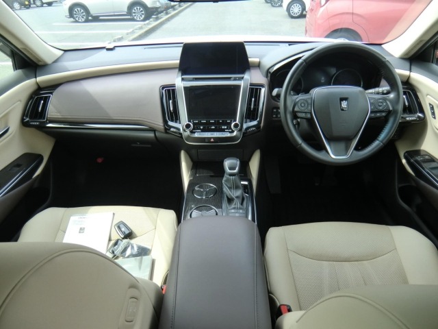 Toyota CROWN 2018 7958041-2