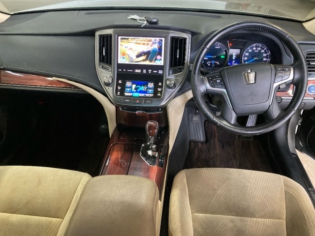 Toyota CROWN 2013 7958075-3